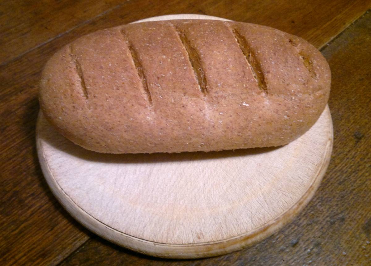 A simple loaf only contains: wheat flour, water, yeast and salt